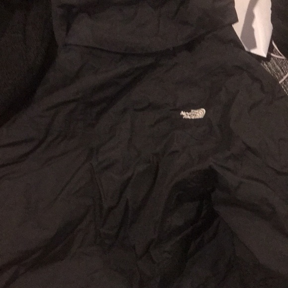 North face coat - Picture 4 of 4